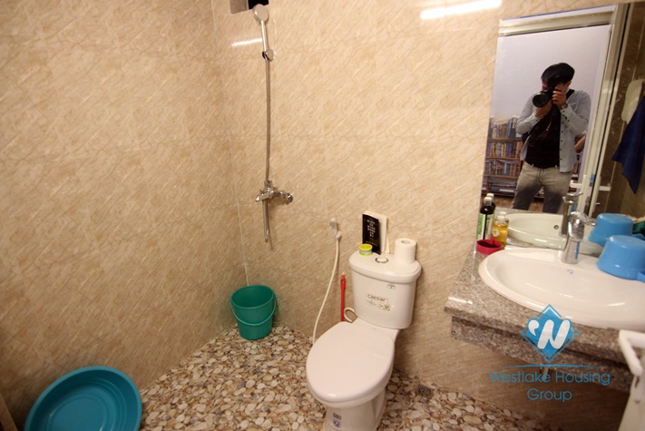 Open floor plan house in Ba Dinh for rent